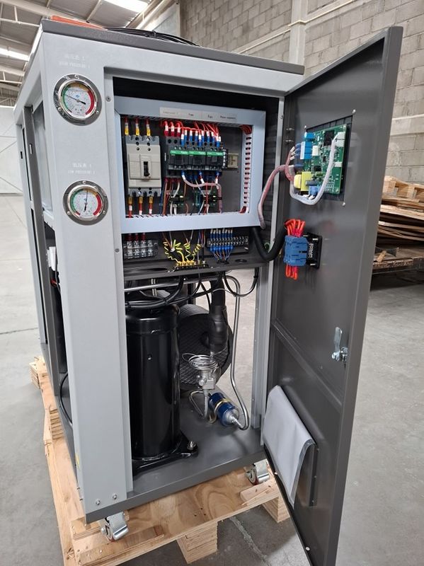 5HP Industrial de refrigeración de agua de procesamiento de plástico 5RT refrigerador por aire para la refrigeración química farmacéutica condensador de tubos de cobre