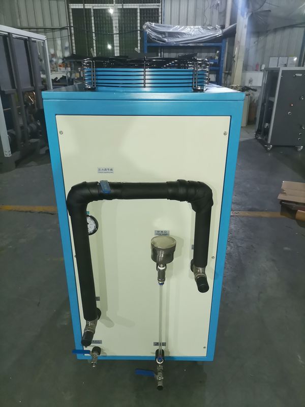 Precisión y eficiencia 2.5 m3/h Flujo de agua refrigerada Chillers de velocidad variable refrigerados por aire para el control de la temperatura de laboratorio