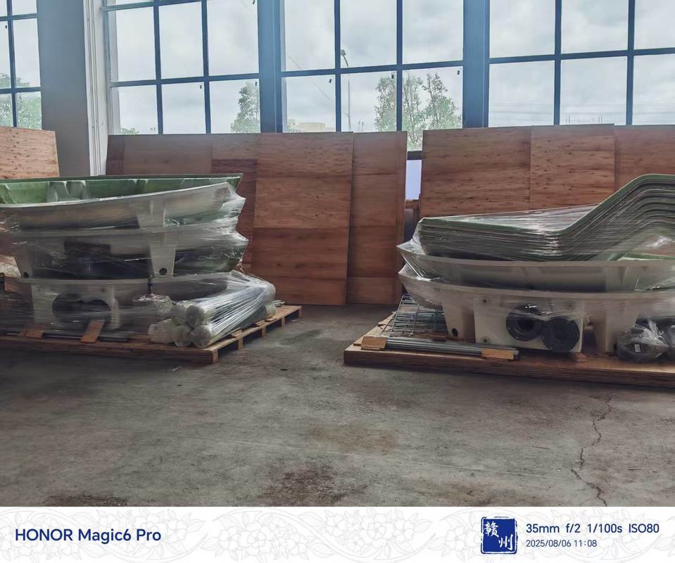 150Ton cooling water tower is used to cool production equipment and process circulating water such as reactors, steelmaking furnaces, rolling mills, extruders, paper machines, fermentation tanks